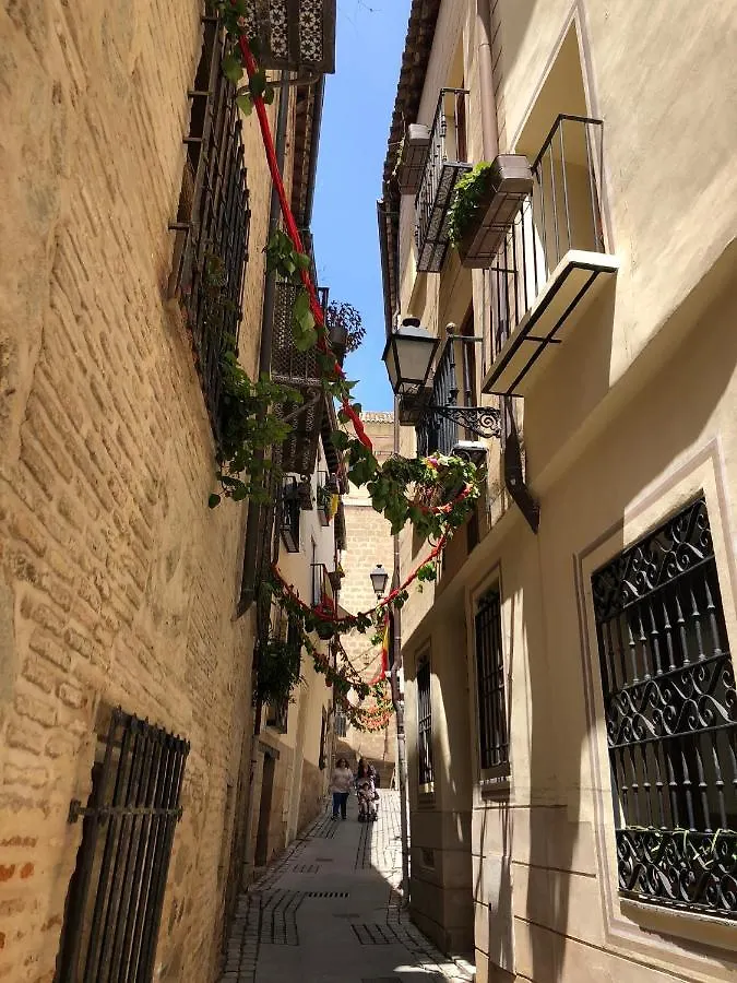 Apartment Apart. Entrepatios Toledo